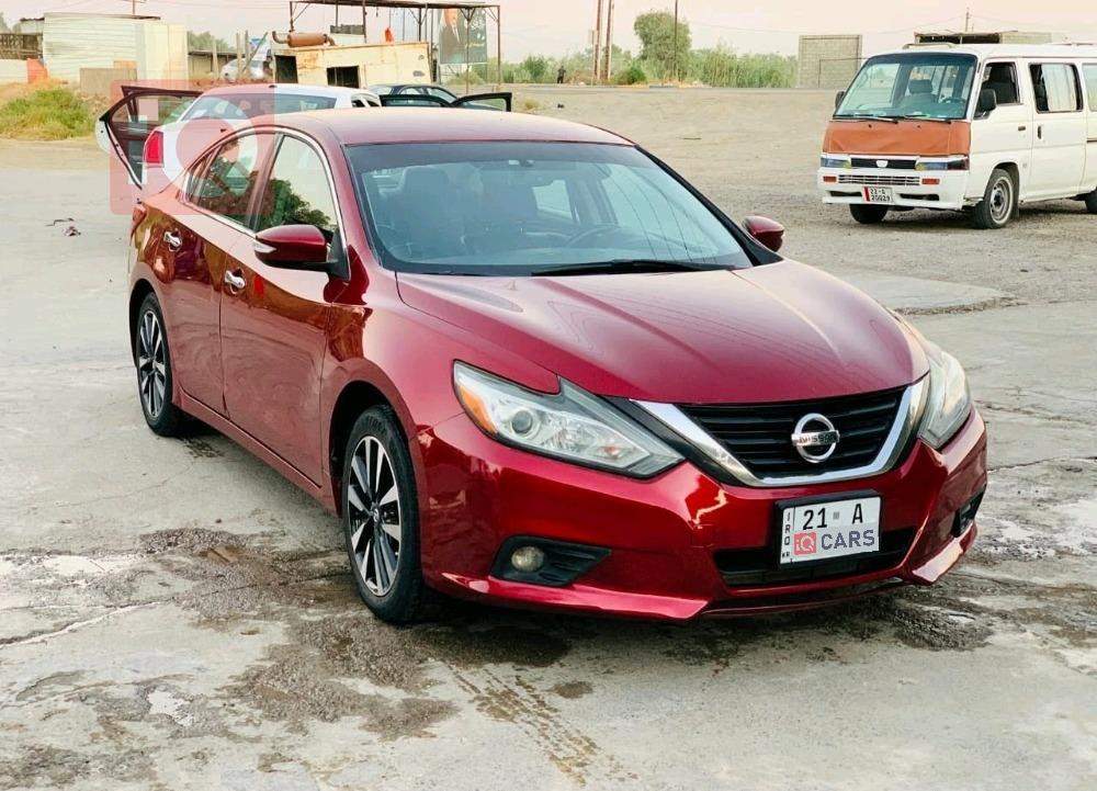 نيسان ألتيما